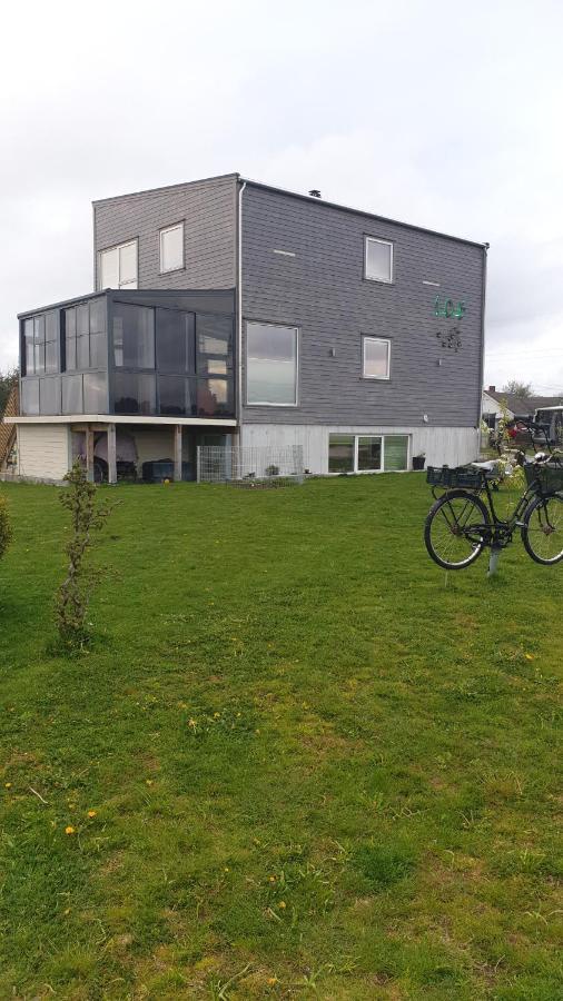 Modern Basement Apartments Stavanger, Sola Airport, Kjerag, Preikestolen Esterno foto